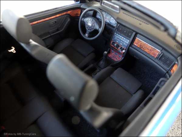 1:18 Audi 80 2.8 V6 Cabrio "Kingfisher Blue Edition